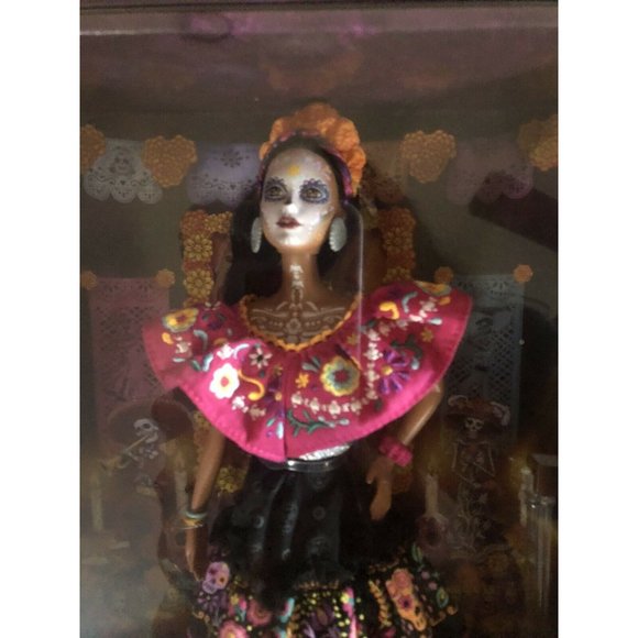 Mattel Barbie Dia De Los Muertos Doll Day Of The Dead Collector 2021 Boxed New - Picture 2 of 6